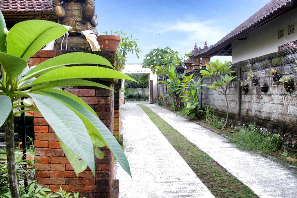 Ryanbagus Guest House Canggu  Exterior photo